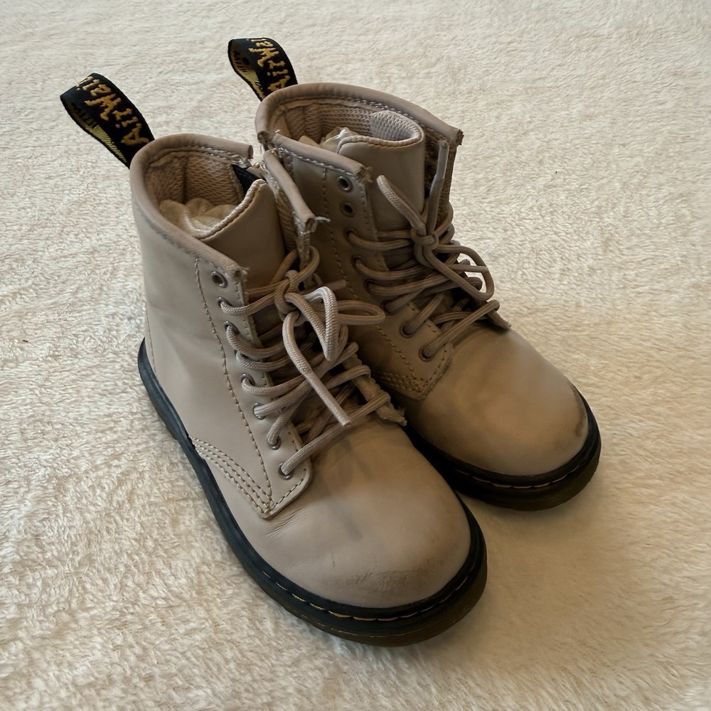 Doc Martens Unisex Kids Taupe Combat Boots Size 9 Toddler Zip Lace Air Ware